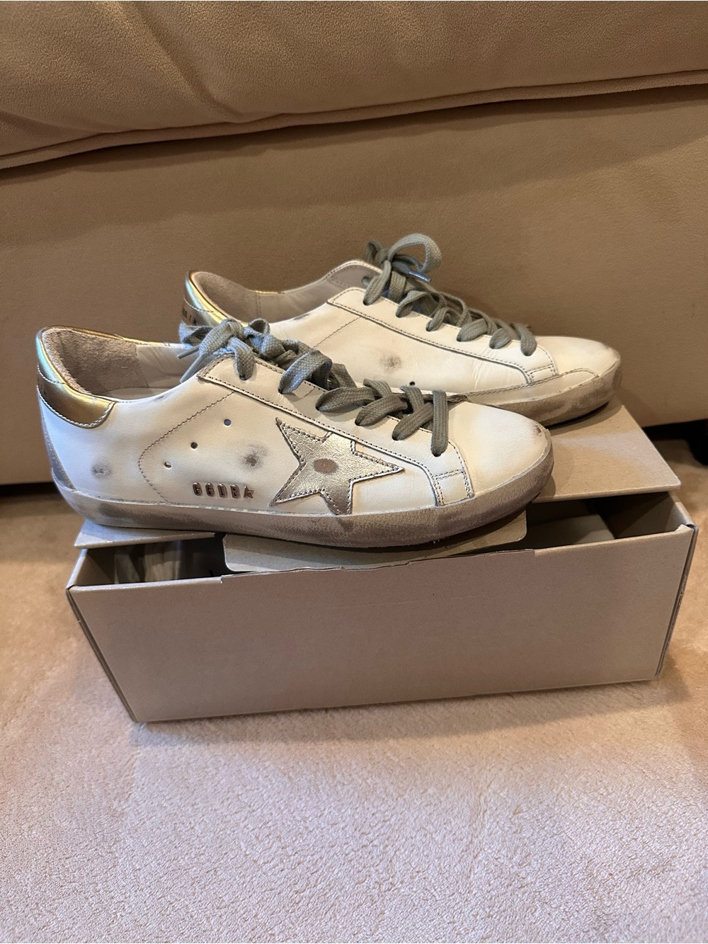 Golden Goose Super-Star Sneakers White Silver Gold Size 37 EU / US 7 NIB - Picture 2 of 15
